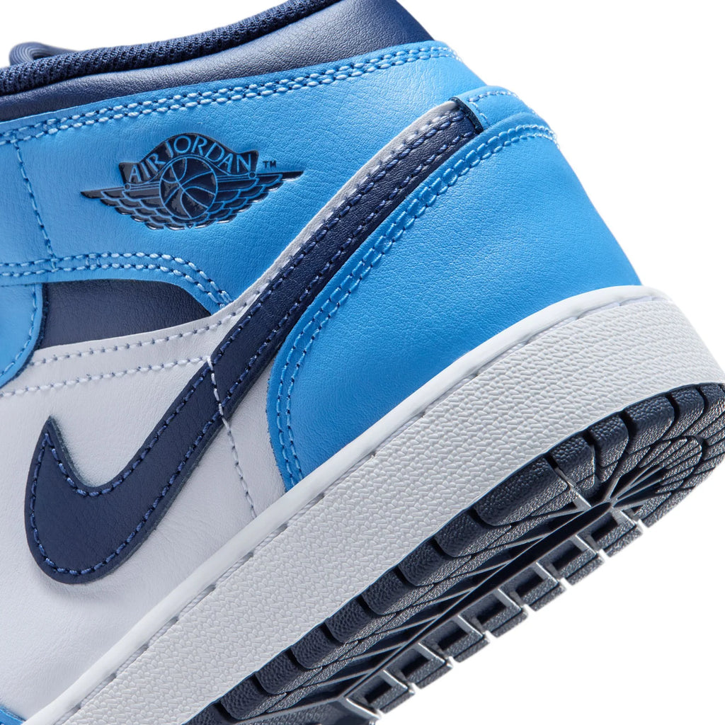 AJ 1 Mid -Youth