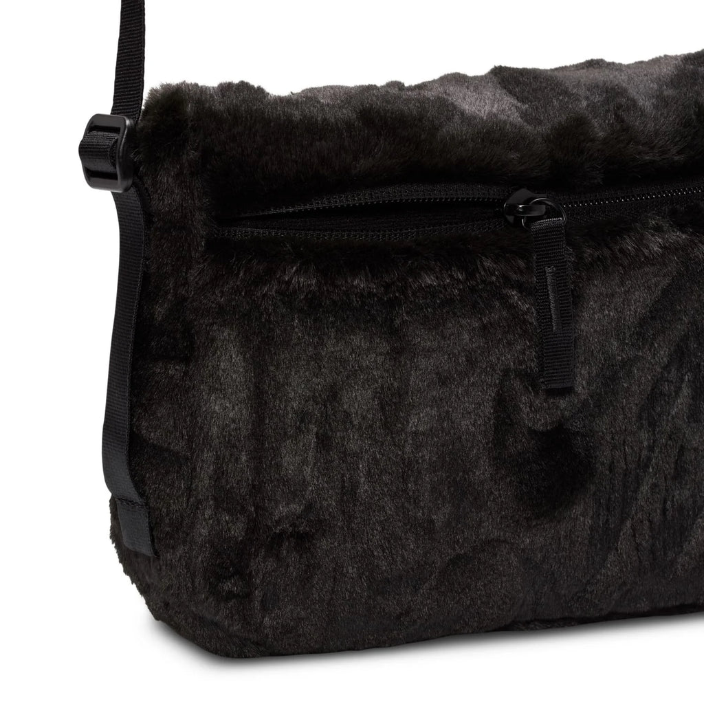 Faux Fur Crossbody - 1L