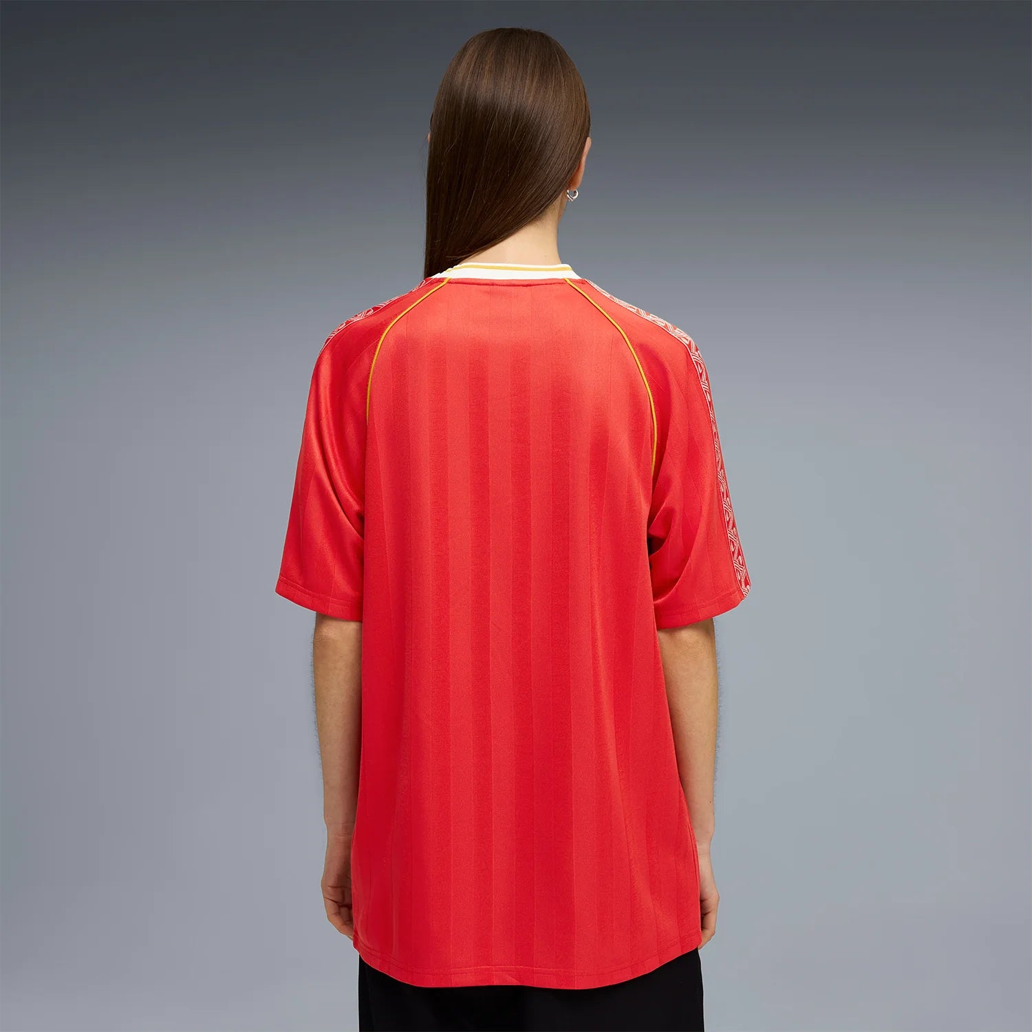 King Relaxed Soccer Jersey -Mens