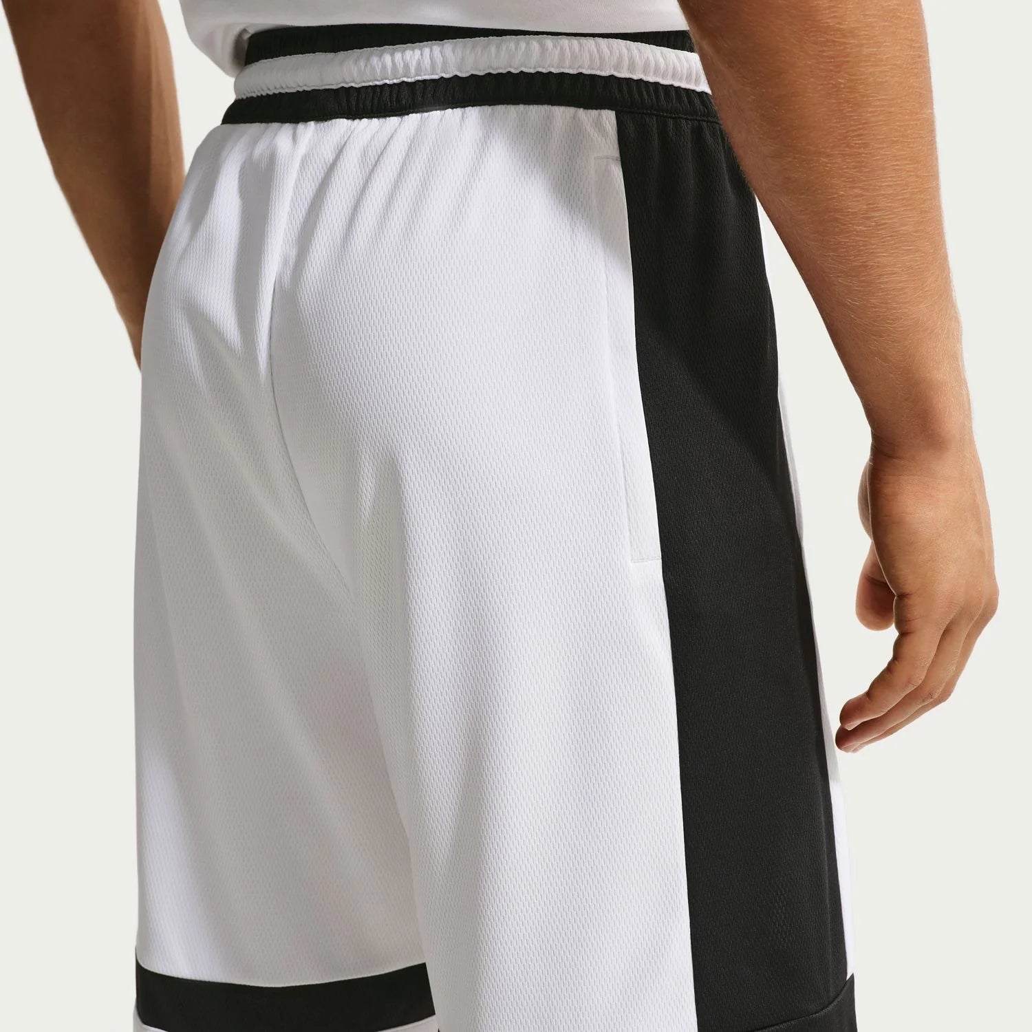 Classic 10" Basketball Short - Mens