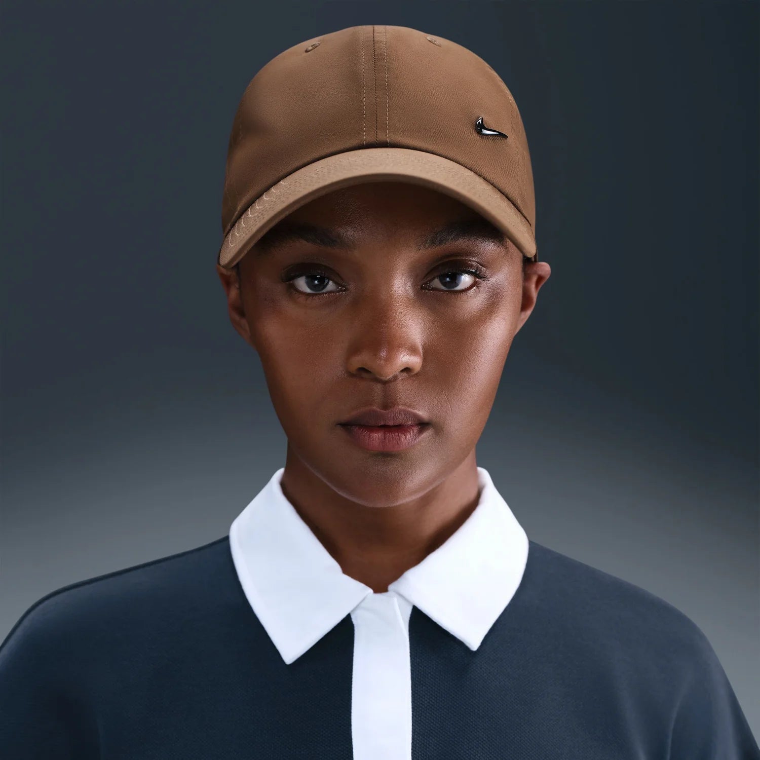 Nike Club Cap Metal Swoosh Strapback