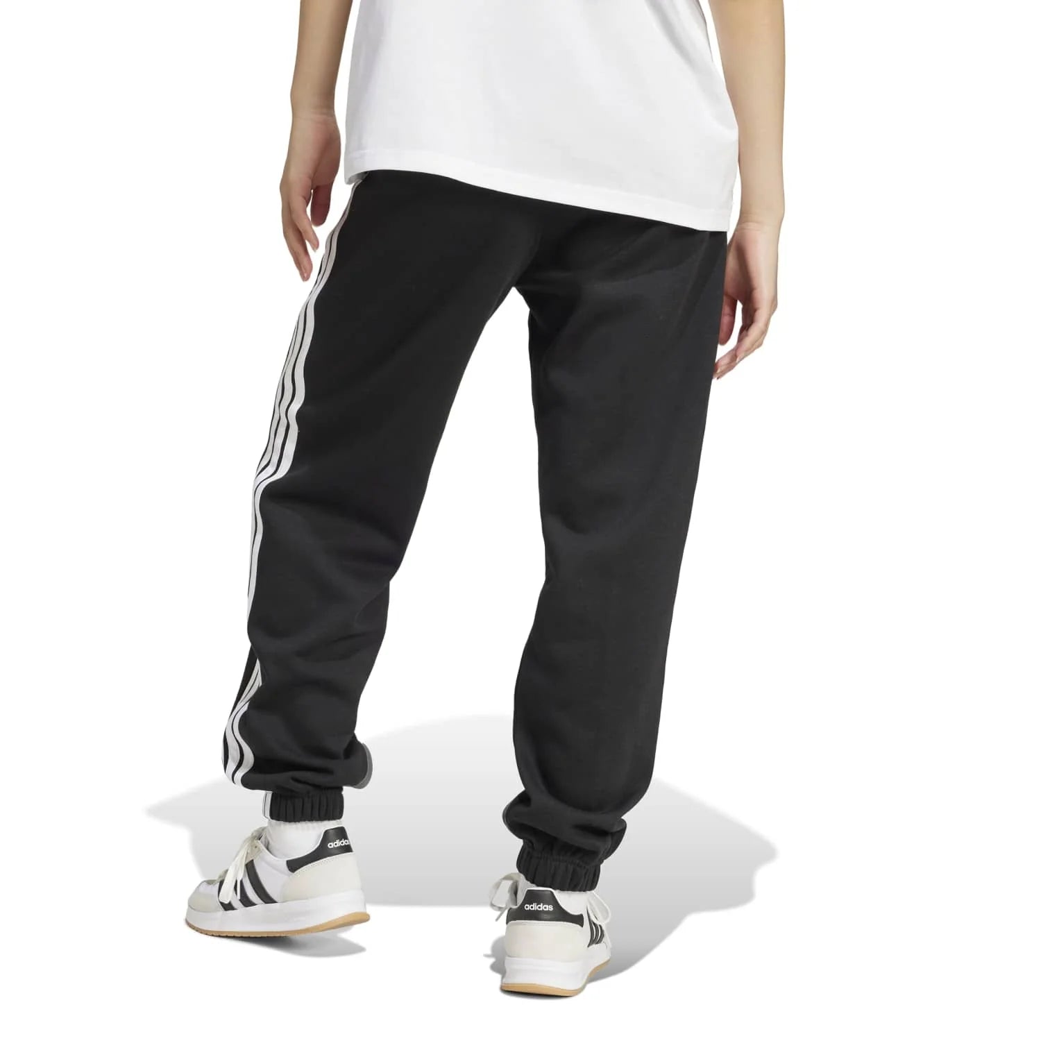 Essentials 3-Stripe Loose Pant - Womens