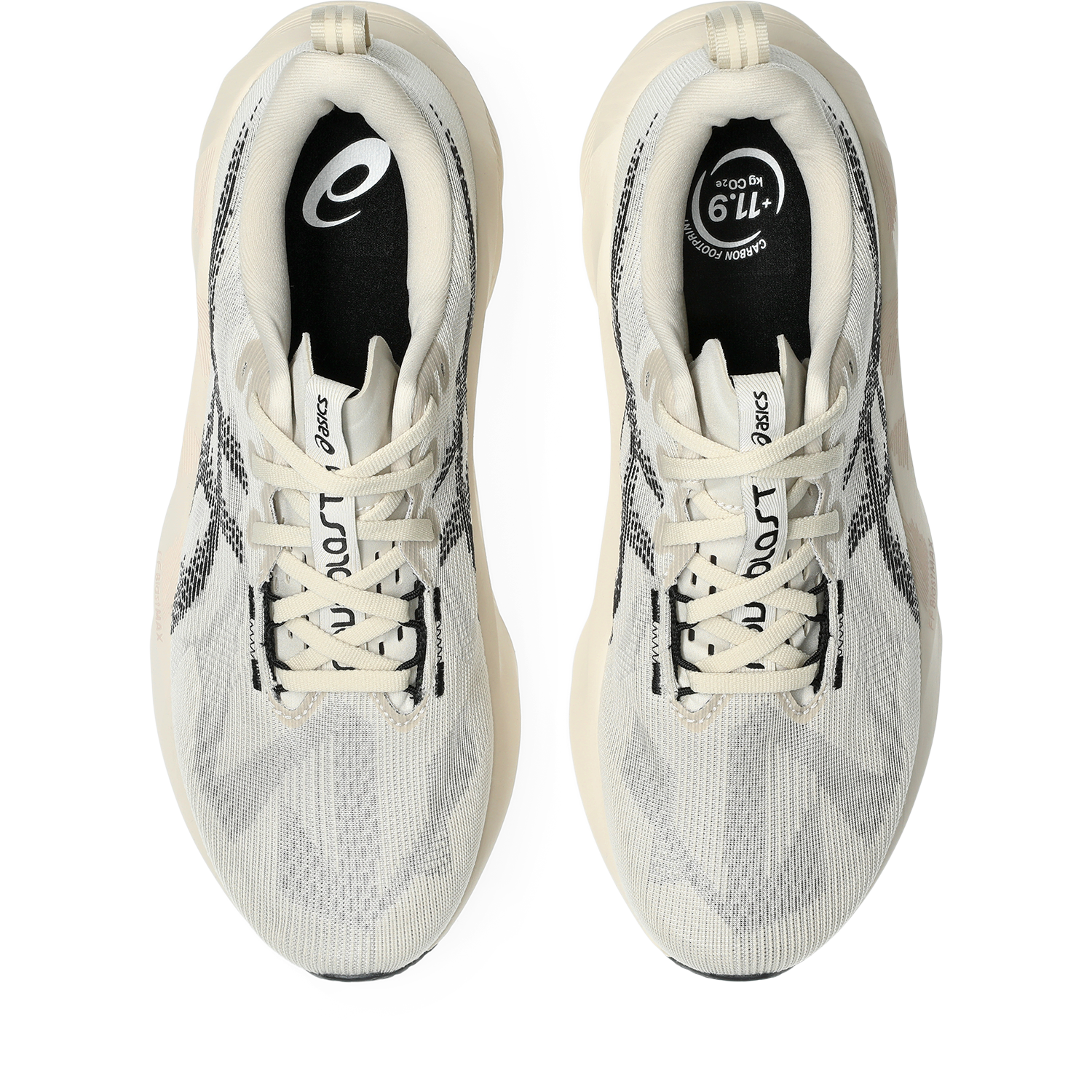Men's Novablast 5 Running Shoes in Oatmeal/Black