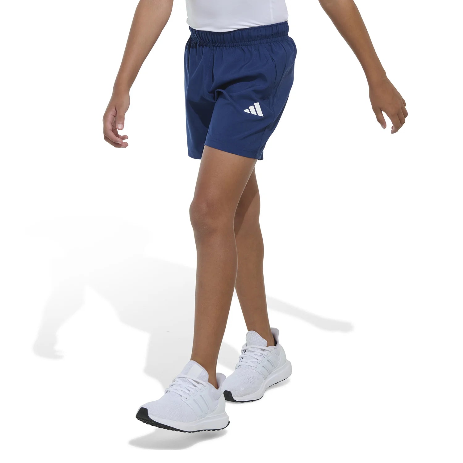Woven Essential Small Logo Short - Youth
