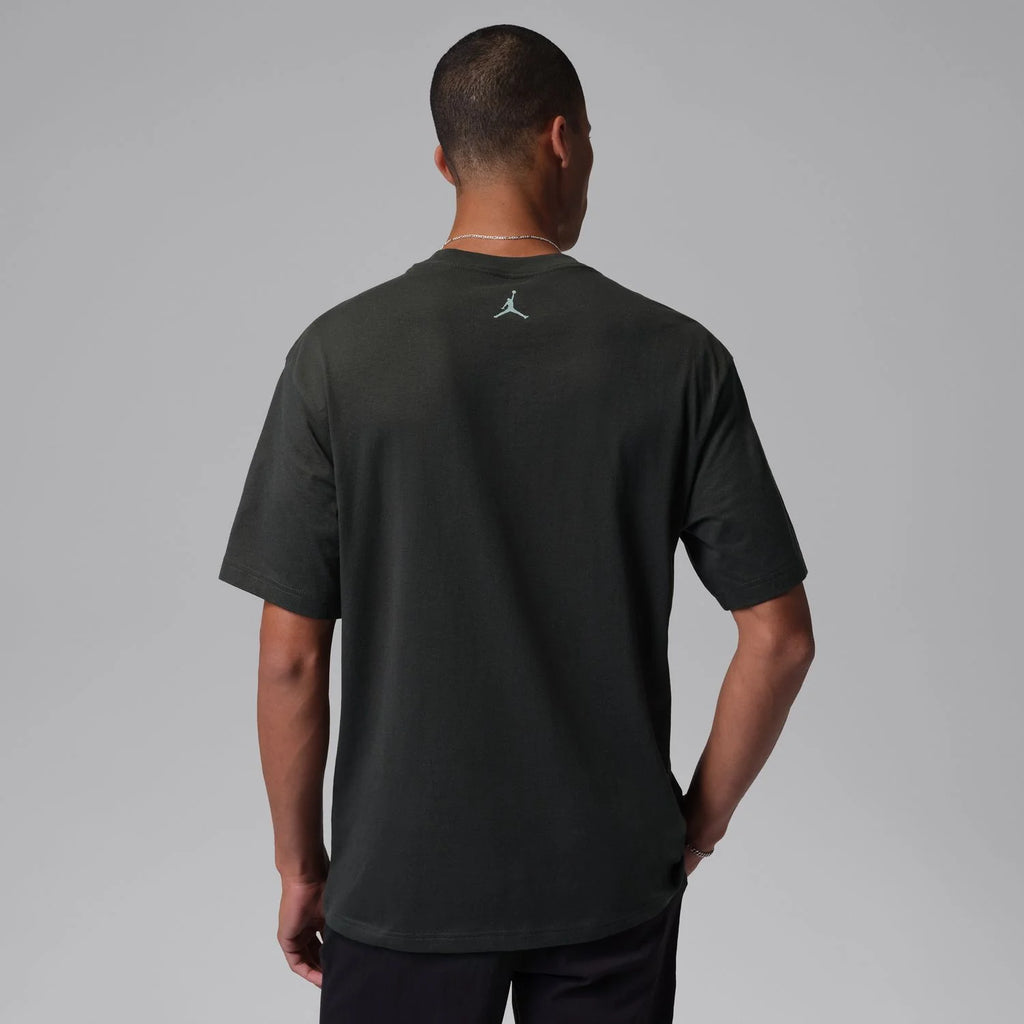 Jordan Graphic Wolf Tee -Mens