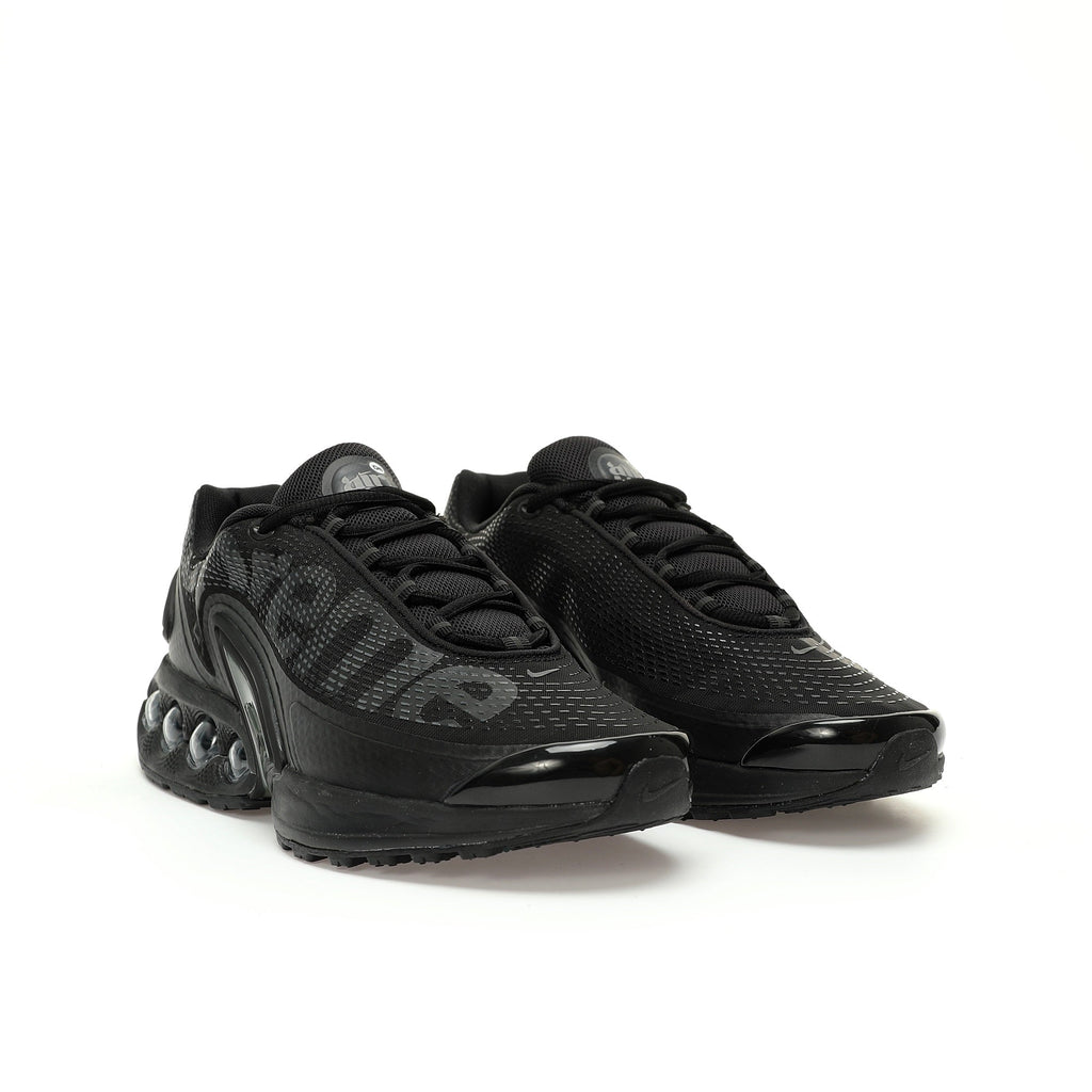 Max DN Supreme Black