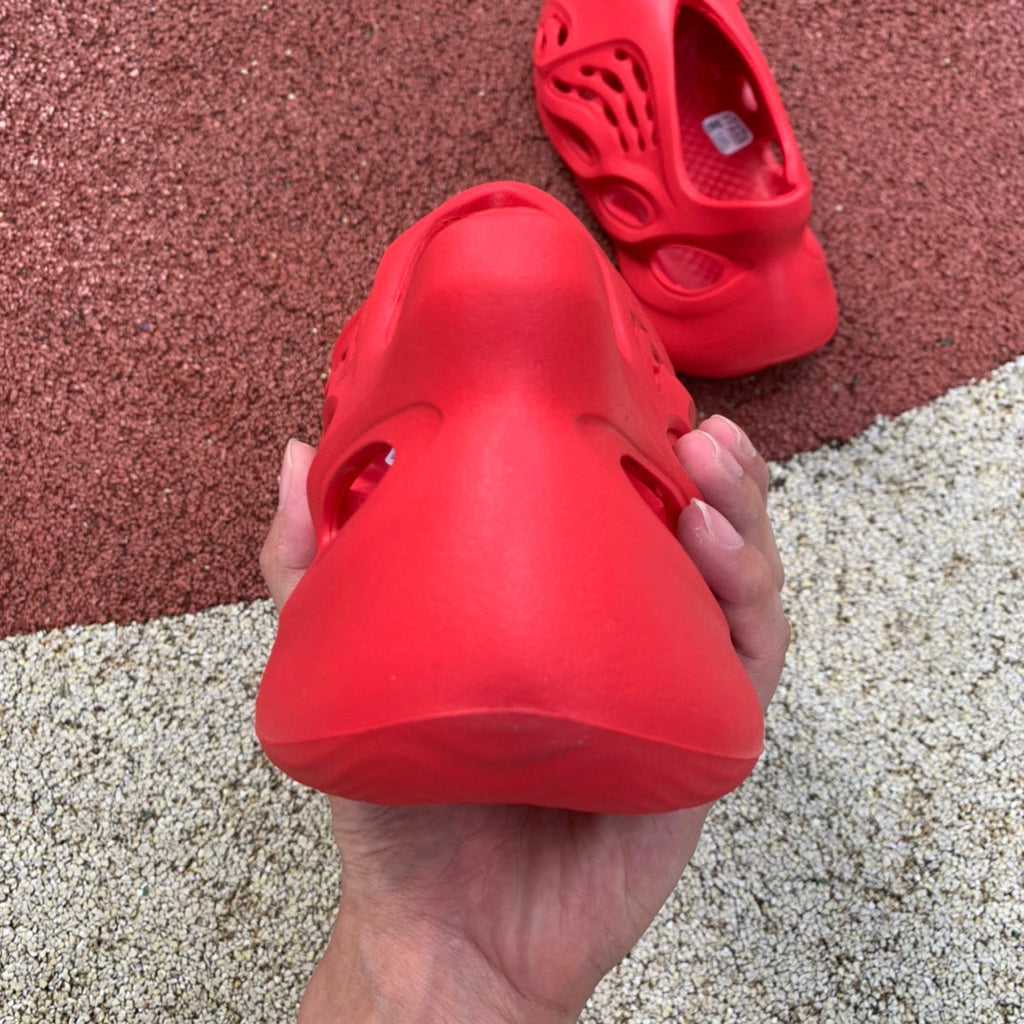 Foam RNNR Vermillion