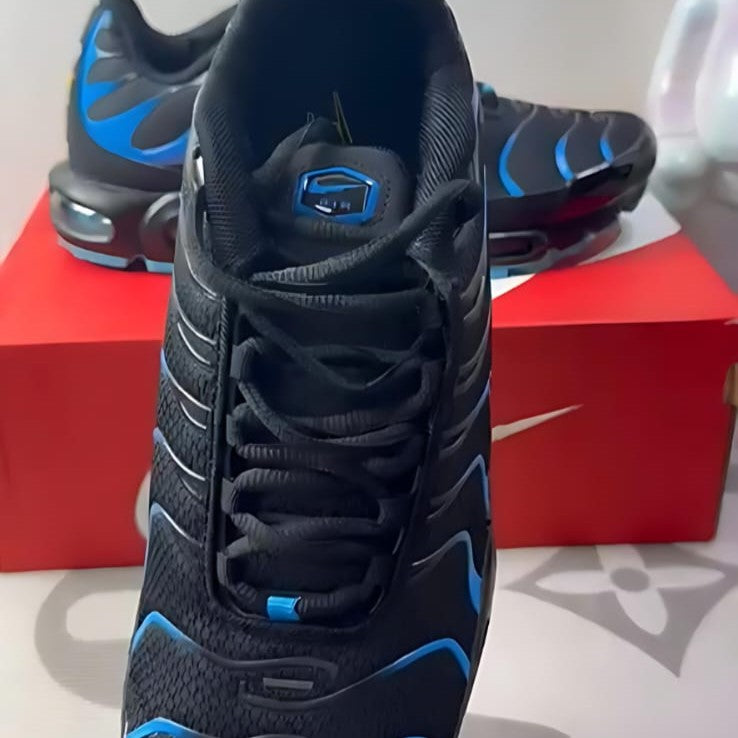 Max Plus "Black/University Blue" sneakers